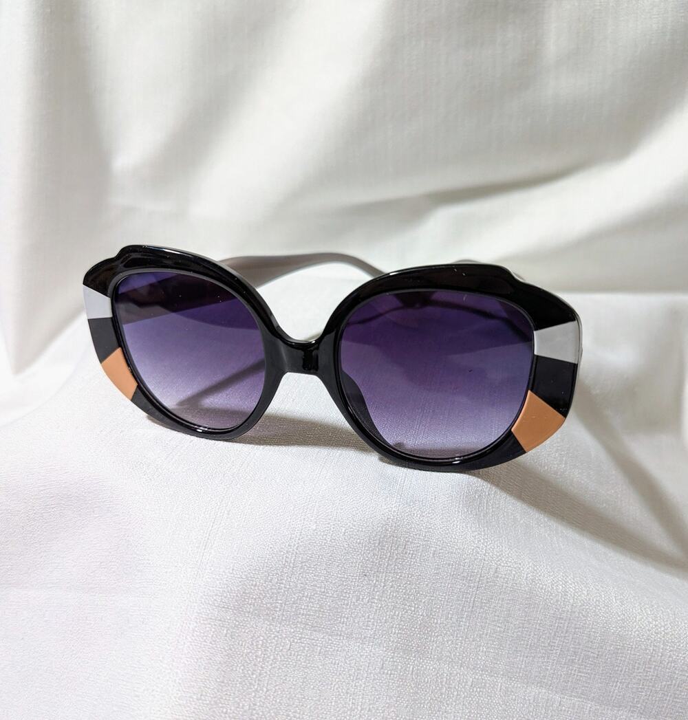 Mimi Black Oversized Butterfly Retro Style Sunglasses Stripes NEW